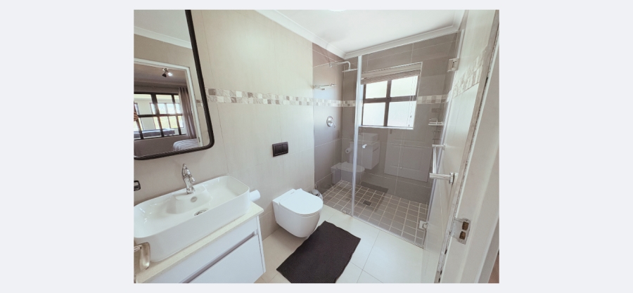 4 Bedroom Property for Sale in Grotto Bay Western Cape